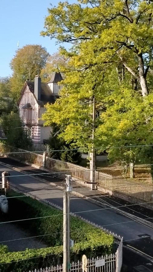Charmant Studio A Bagnoles De L'Orne Bagnoles de l'Orne Normandie Exterior foto